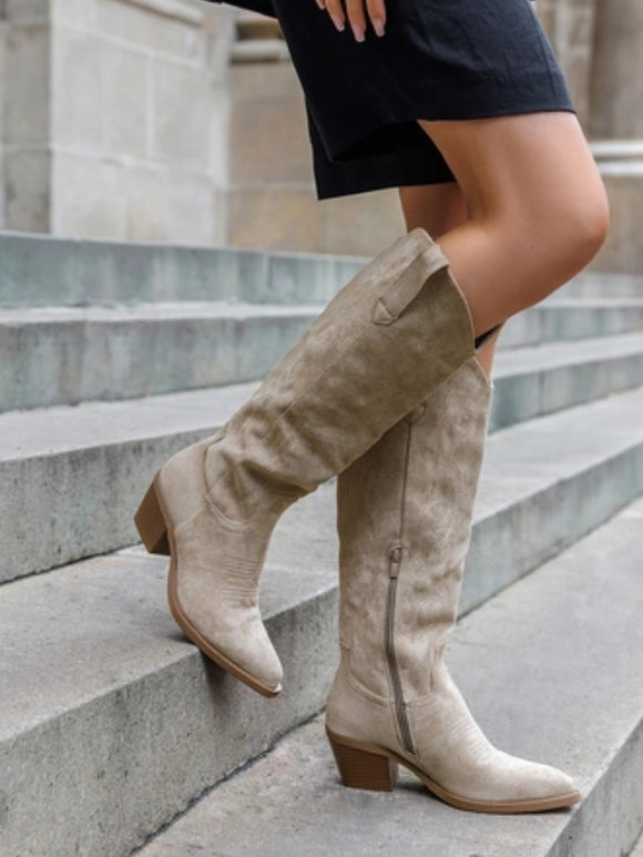 Chloe Western Boot Beige