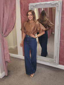 Puff sleeve top mocha