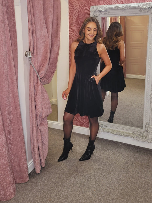 Gretchen Black Velvet dress